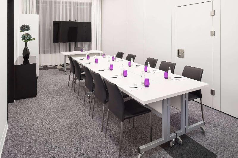 INNSIDE Frankfurt Ostend - Toplantı