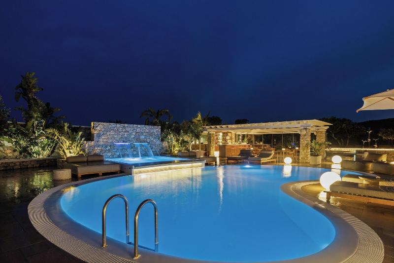 Orabel Suites - Havuz