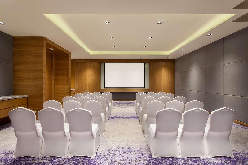 Radisson Golf & Convention Center Batam - Toplantı