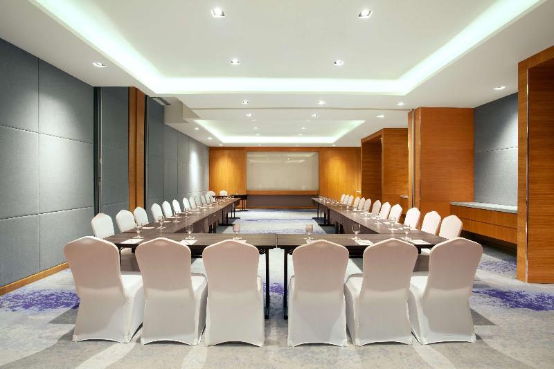 Radisson Golf & Convention Center Batam - Toplantı