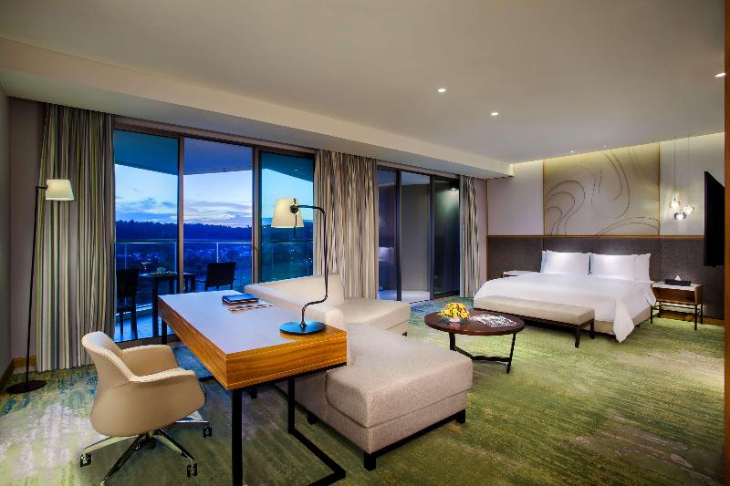 Radisson Golf & Convention Center Batam - Oda