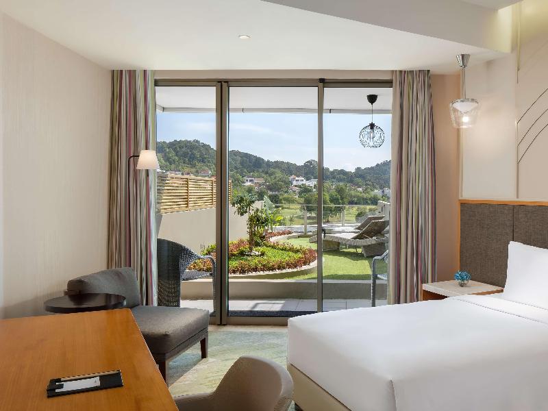 Radisson Golf & Convention Center Batam - Oda