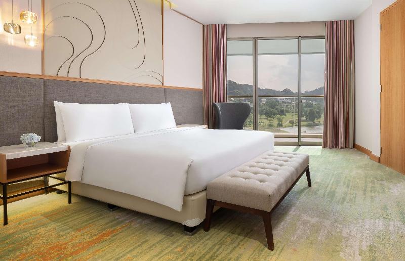 Radisson Golf & Convention Center Batam - Oda
