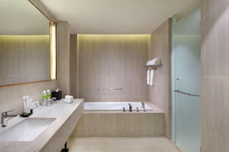 Radisson Golf & Convention Center Batam - Oda
