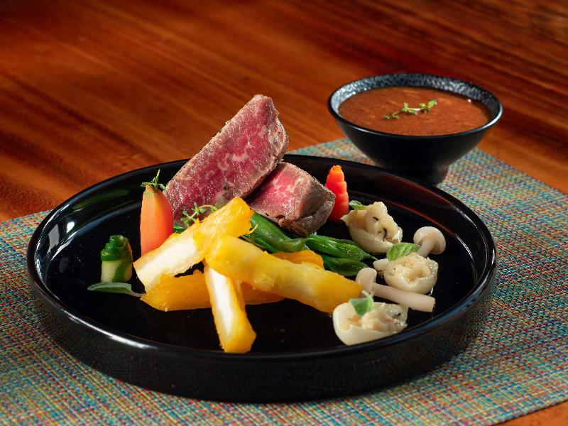 Radisson Golf & Convention Center Batam - Restoran