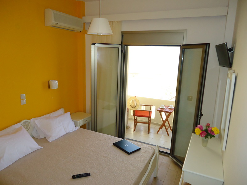 Almyra Apartments - Oda