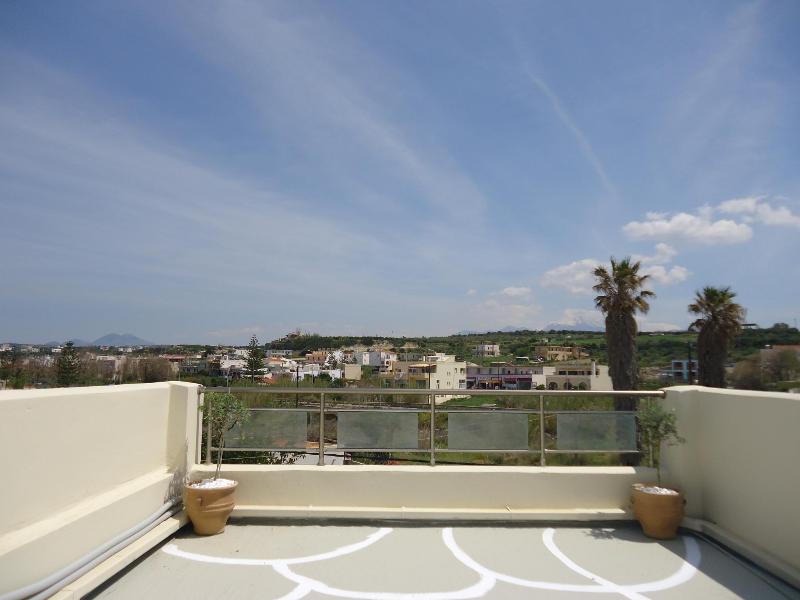 Almyra Apartments - Oda