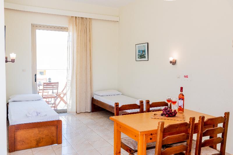 Almyra Apartments - Oda