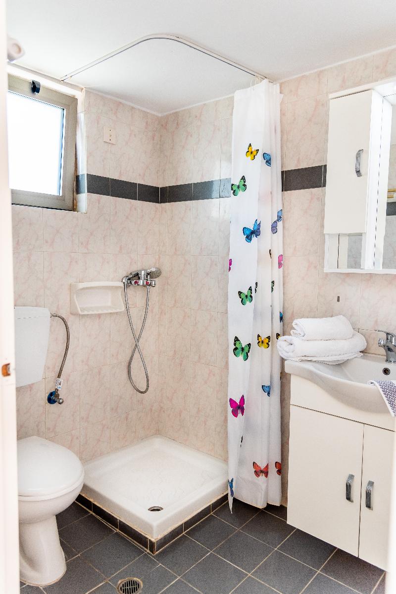 Almyra Apartments - Oda