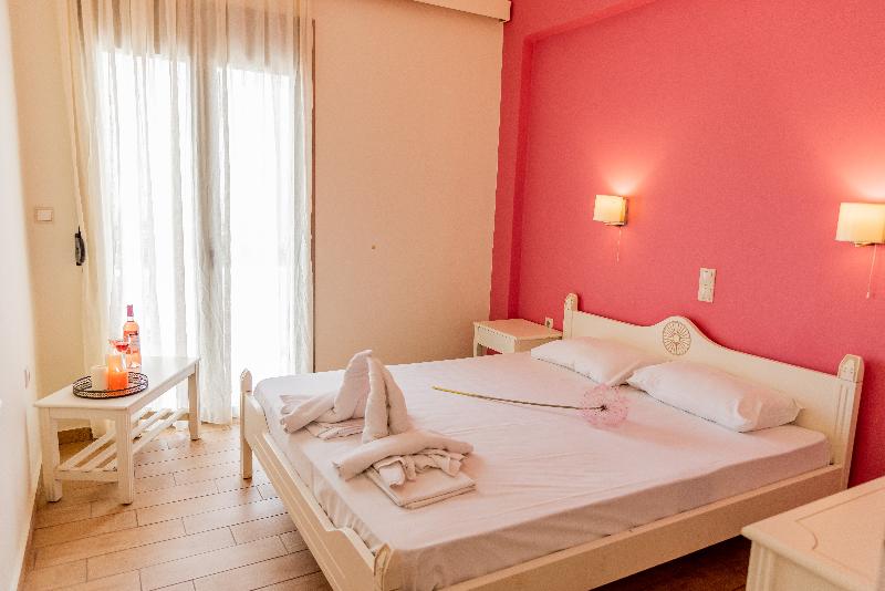 Almyra Apartments - Oda