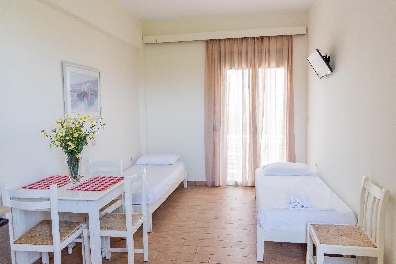 Almyra Apartments - Oda