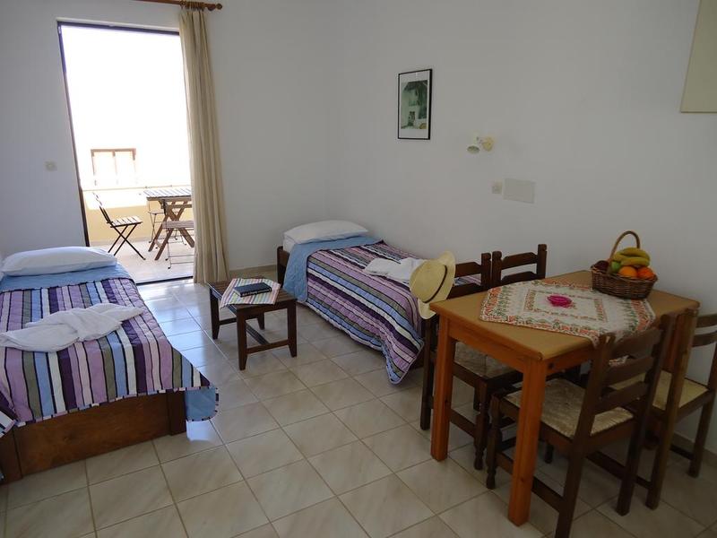 Almyra Apartments - Oda