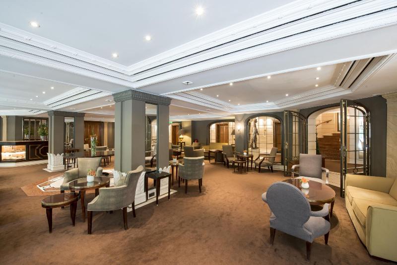 Hotel Bayerischer Hof - Lobi