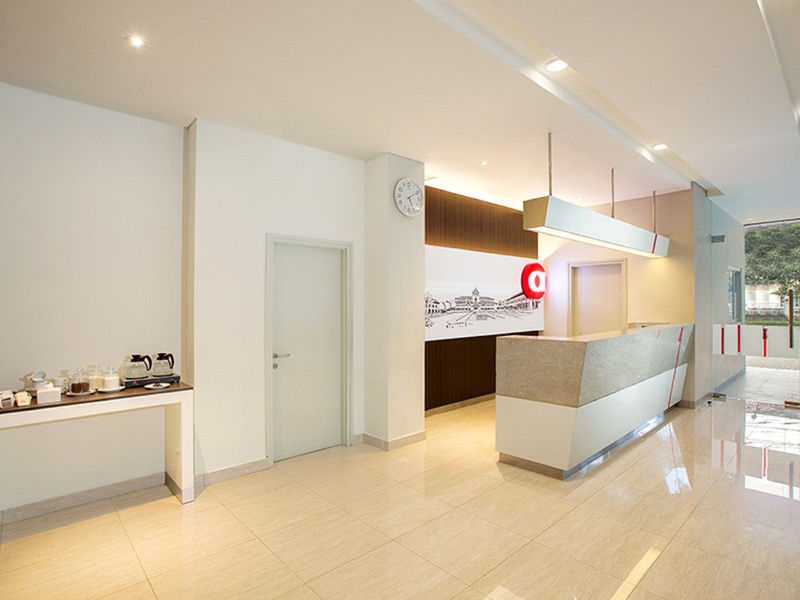 Amaris Hotel Setiabudhi Bandung - Lobi