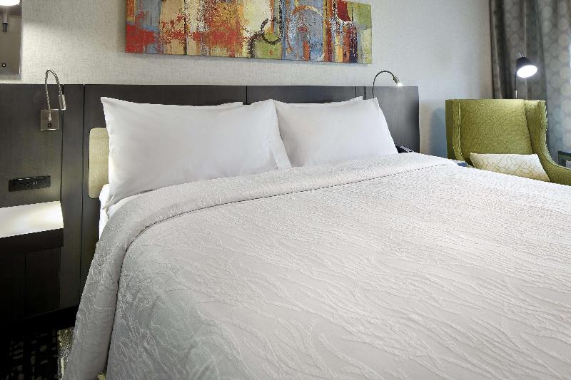 Hilton Garden Inn Roslyn, NY - Oda