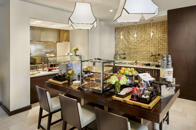 Hilton Garden Inn Roslyn, NY - Restoran