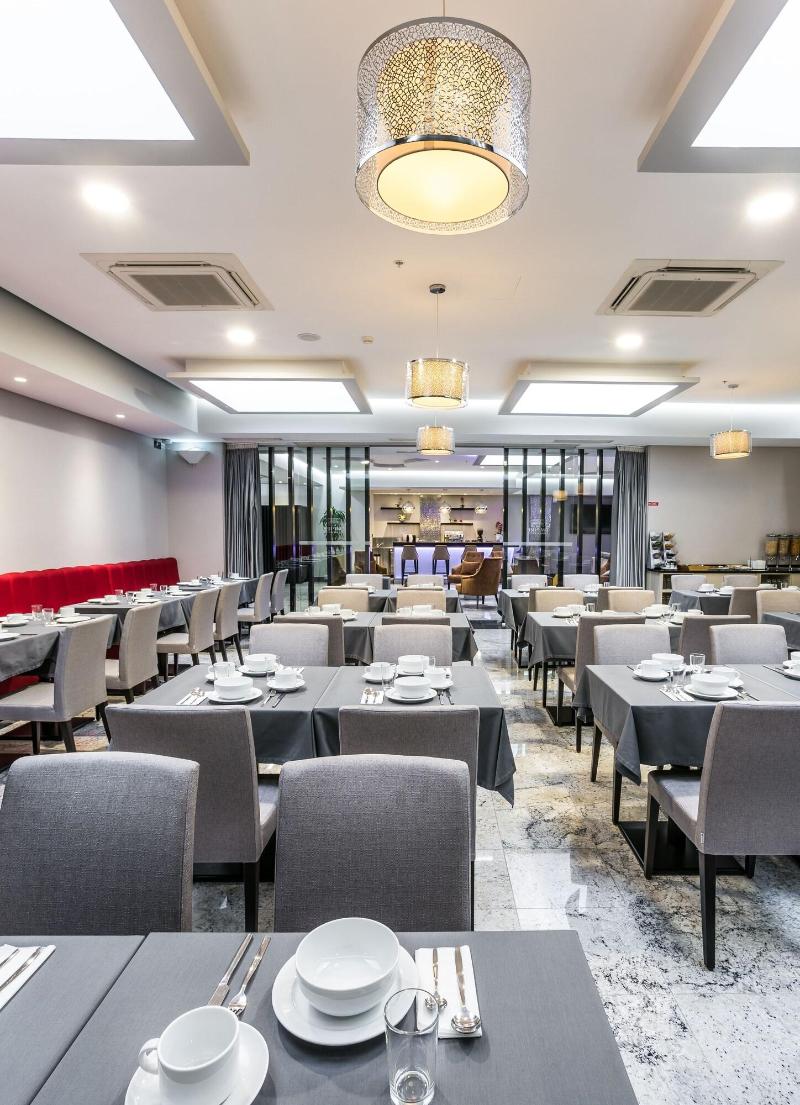 Empire Lisbon Hotel - Restoran