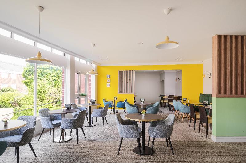 Holiday Inn Birmingham M6 J7 - Bar
