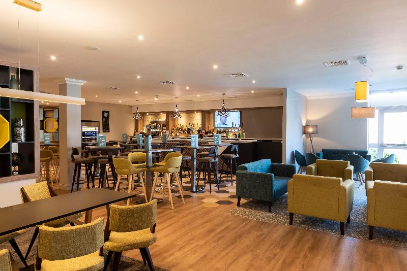 Holiday Inn Birmingham M6 J7 - Bar
