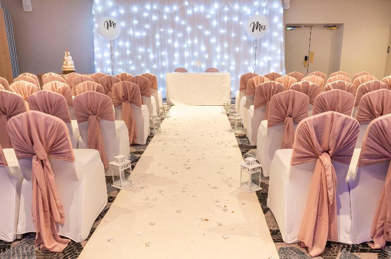Holiday Inn Birmingham M6 J7 - Toplantı
