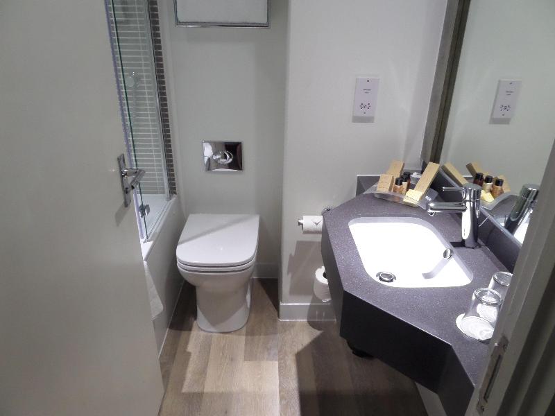 Holiday Inn Birmingham M6 J7 - Oda