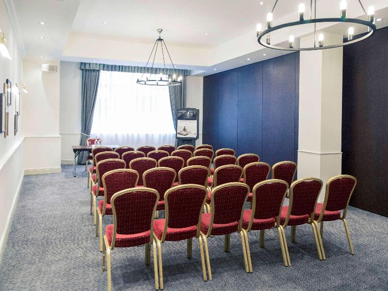Bristol Grand Hotel By Sunday - Toplantı