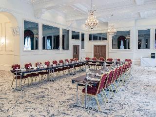 Bristol Grand Hotel By Sunday fotoÄŸrafÄ±