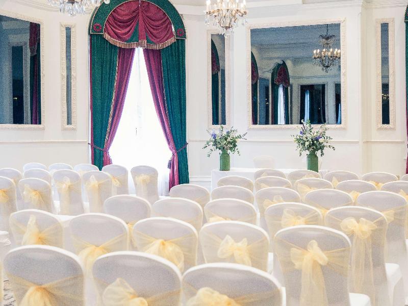 Bristol Grand Hotel By Sunday - Toplantı