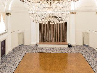 Bristol Grand Hotel By Sunday fotoÄŸrafÄ±