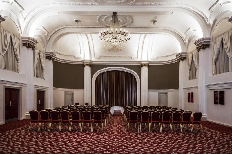 Bristol Grand Hotel By Sunday - Toplantı