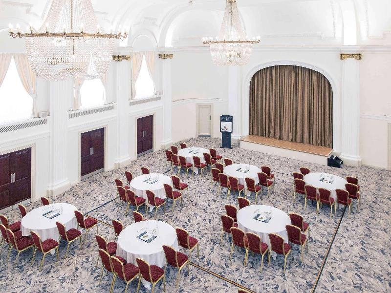 Bristol Grand Hotel By Sunday - Toplantı