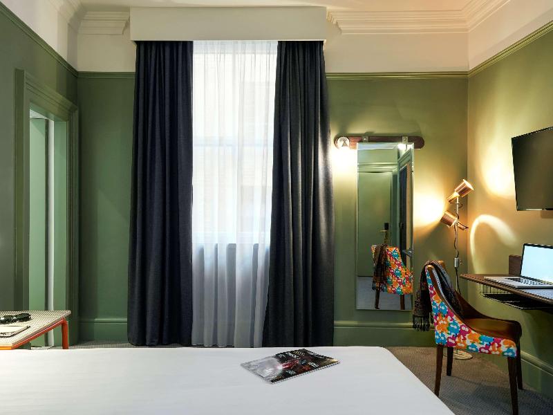 Bristol Grand Hotel By Sunday - Oda