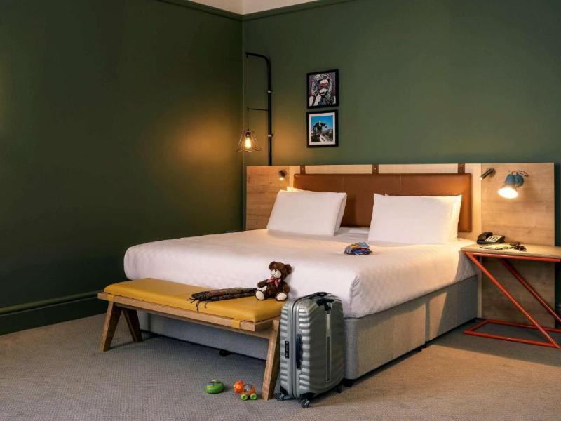 Bristol Grand Hotel By Sunday - Oda