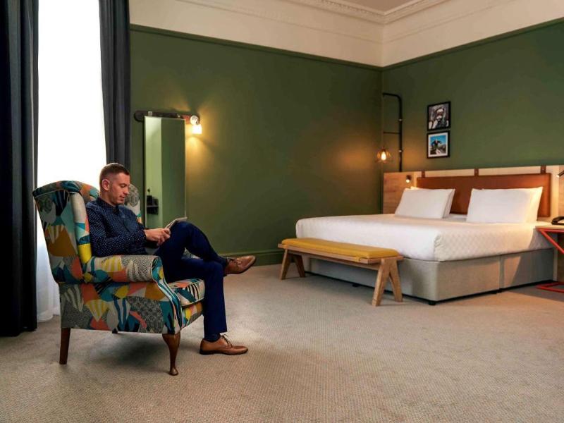Bristol Grand Hotel By Sunday - Oda