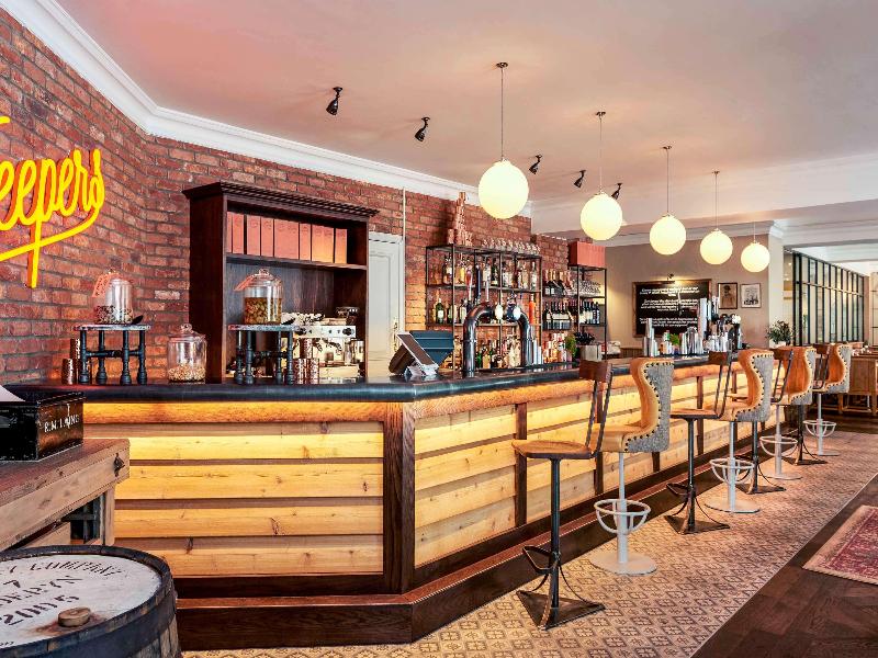 Bristol Grand Hotel By Sunday - Restoran