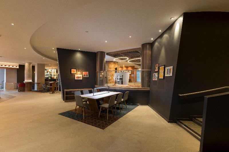 Holiday Inn Edinburgh - Bar
