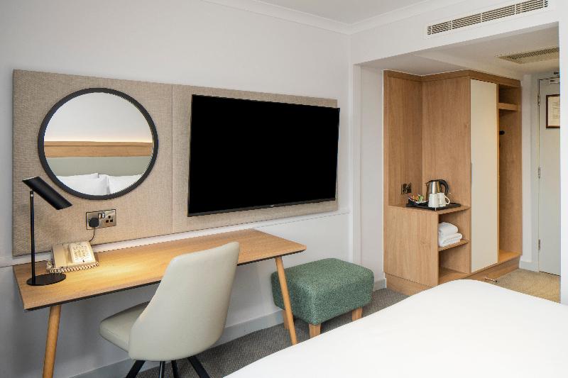 Holiday Inn Edinburgh - Oda