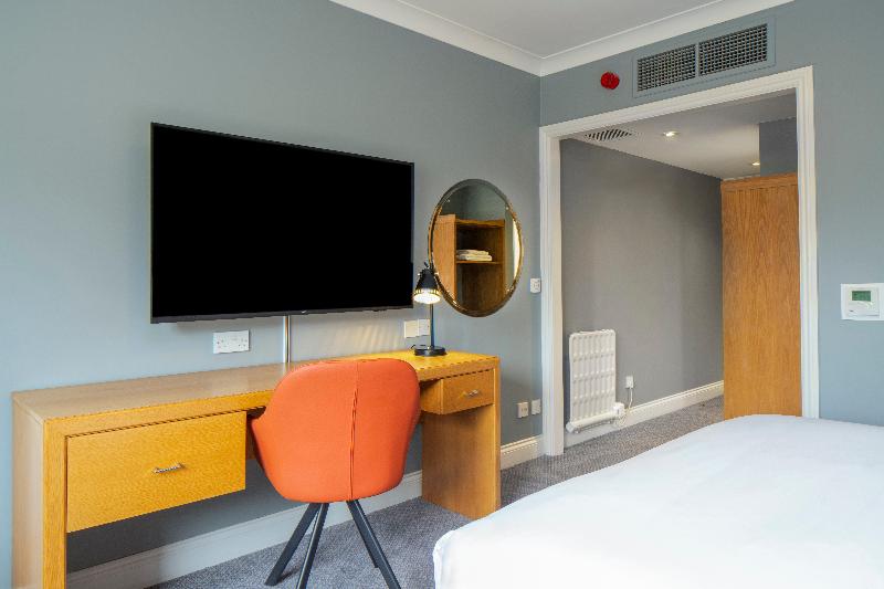 Holiday Inn Edinburgh - Oda