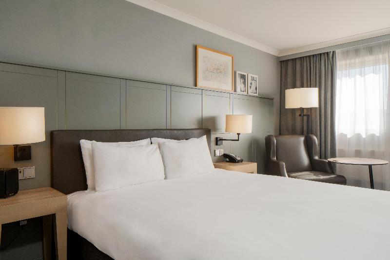 Holiday Inn Edinburgh - Oda