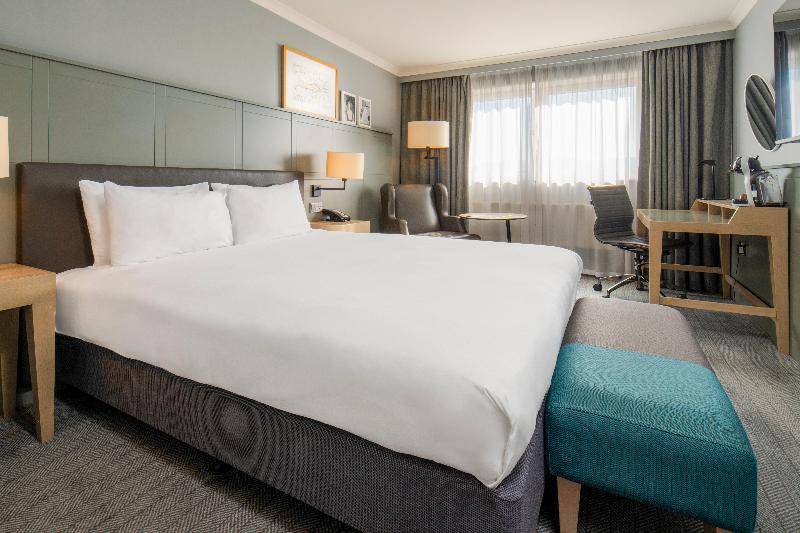 Holiday Inn Edinburgh - Oda