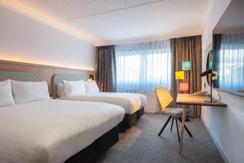 Holiday Inn Edinburgh - Oda