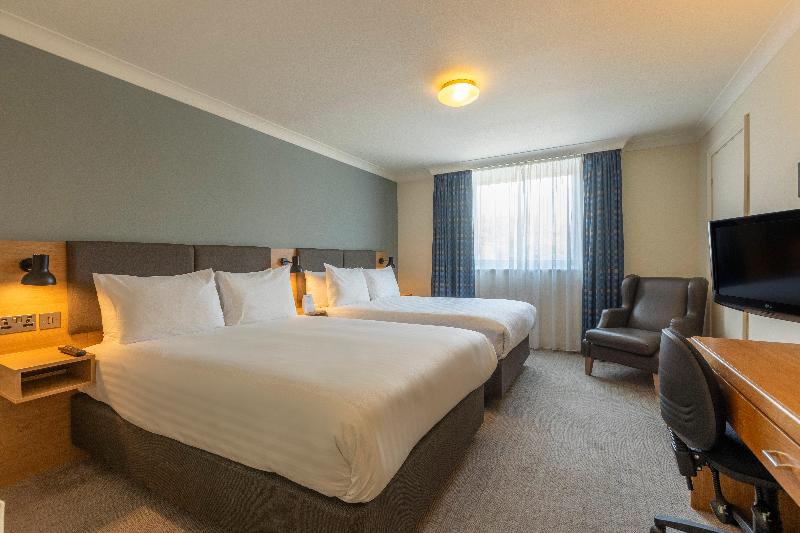 Holiday Inn Edinburgh - Oda
