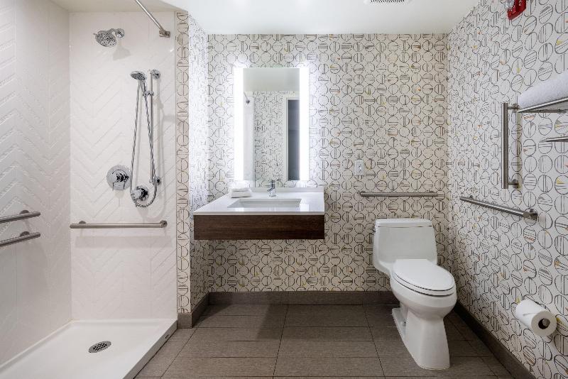 Holiday Inn Long Island-Islip Arpt East - Oda