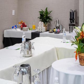 Holiday Inn Long Island-Islip Arpt East fotoÄŸrafÄ±