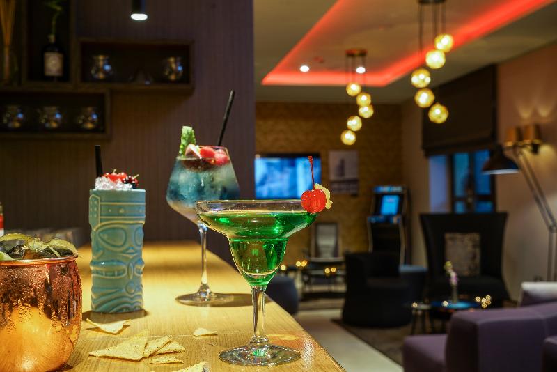 NYX Hotel Milan by Leonardo Hotels - Bar