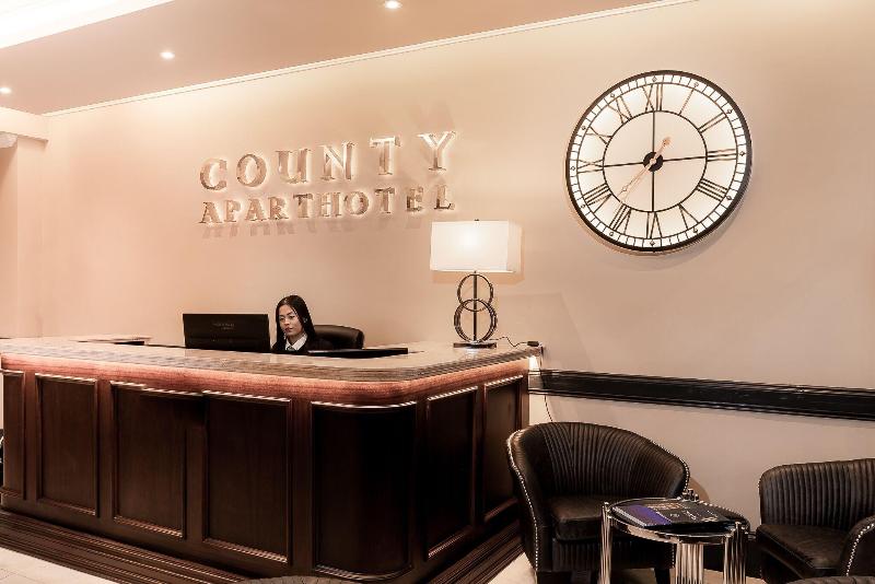 The County Hotel and County Aparthotel - Lobi
