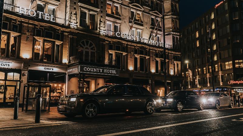 The County Hotel and County Aparthotel - Genel