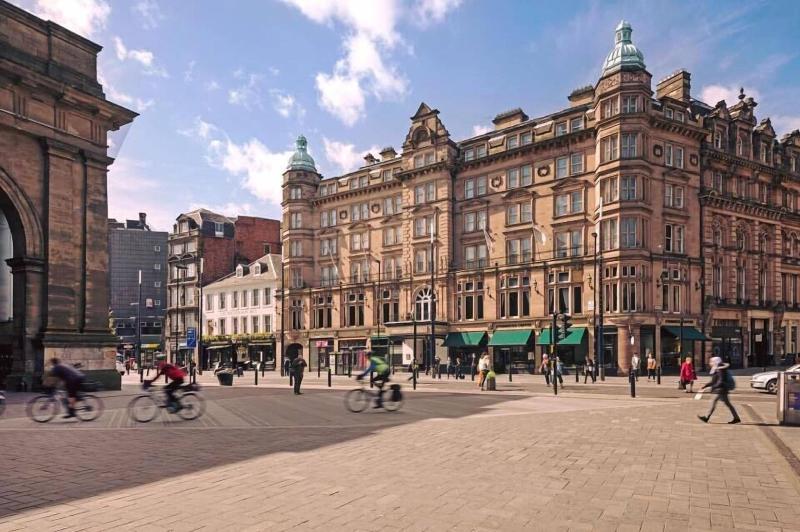 The County Hotel and County Aparthotel - Genel
