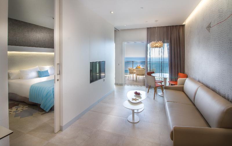 ESTIMAR Calpe Suitopia - Oda
