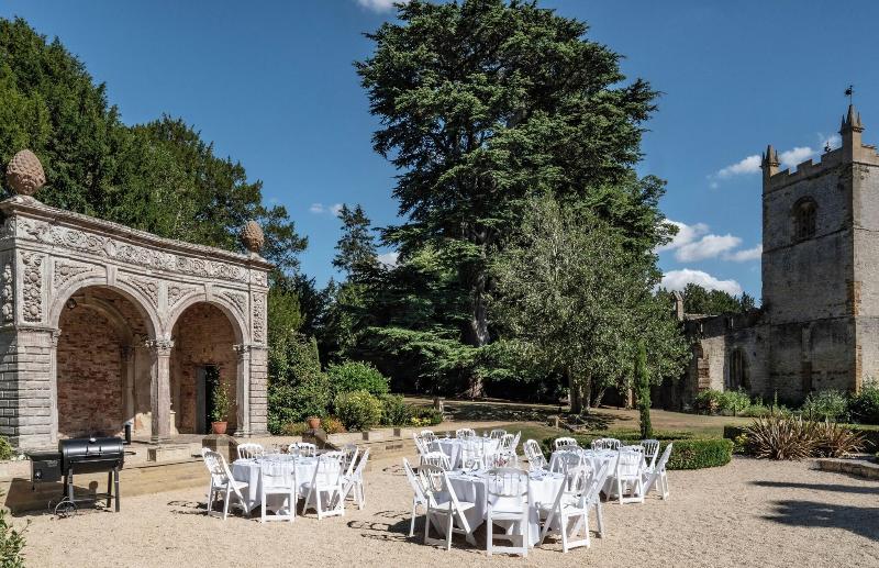 Ettington Park - Toplantı